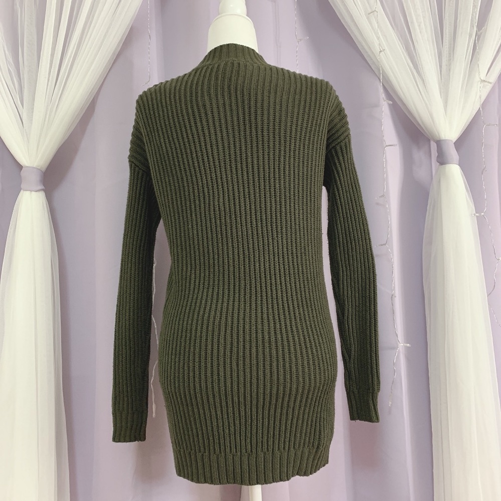 Express Sweater - Picture 3 of 3